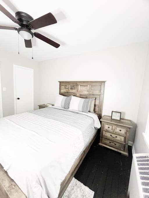The Gateway: Entire Apartment 7 Mins From Airport 클리블랜드 외부 사진